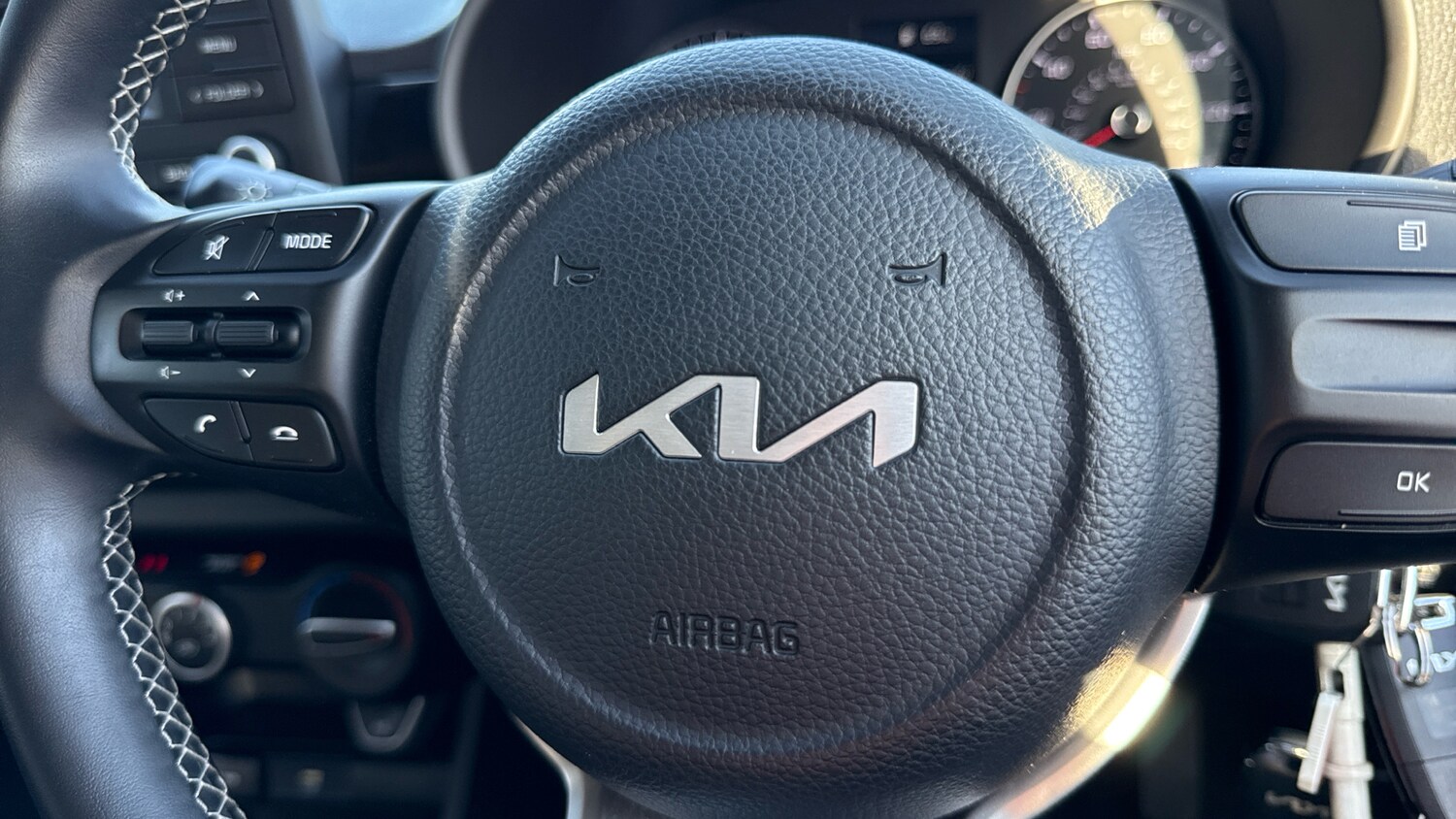 Used Kia Picanto 2023 for sale - 78131685: Photo 36