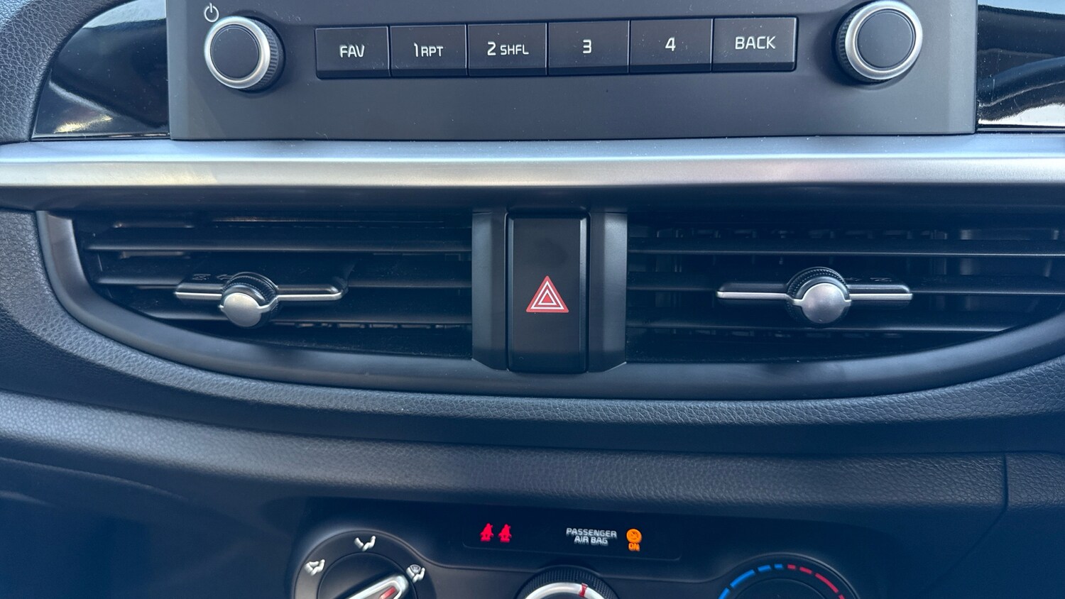 Used Kia Picanto 2023 for sale - 78131685: Photo 41