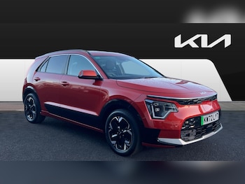 2023 (72) - 150kW 3 65kWh 5dr Auto Electric Estate