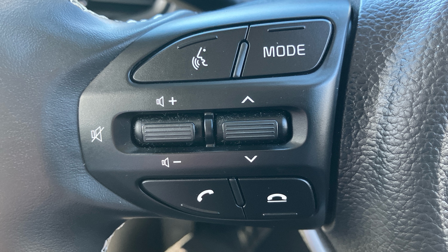 Used Kia Picanto 2023 for sale - 77985206: Photo 34