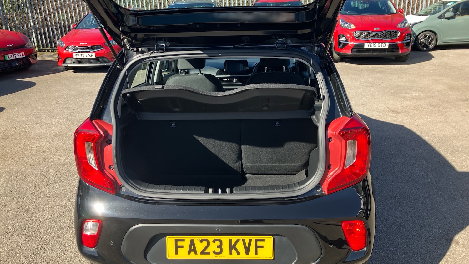 Used Kia Picanto 2023 for sale - 77985206: Photo 4