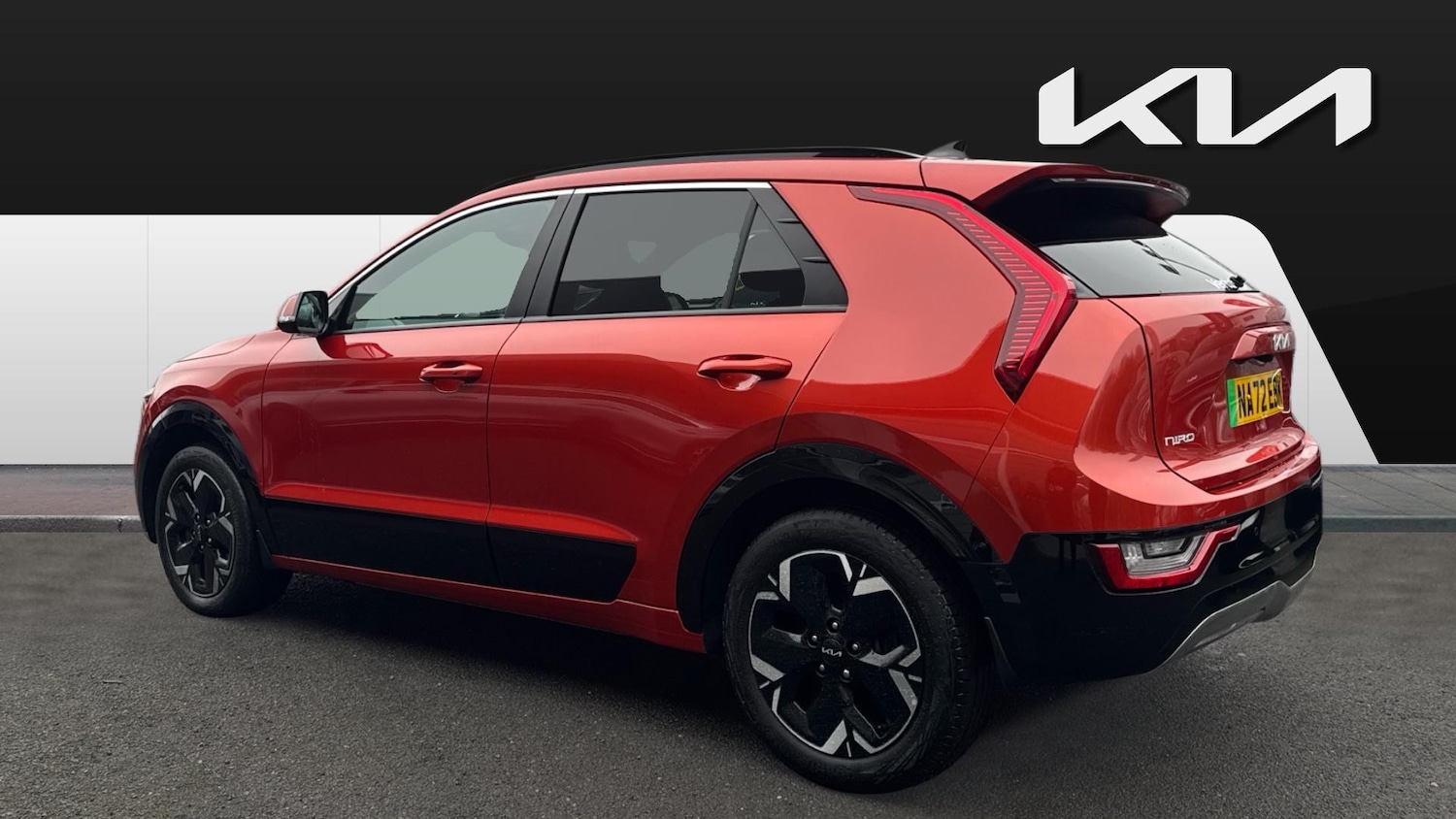 Used Kia Niro 2023 for sale - 77492401: Photo 2