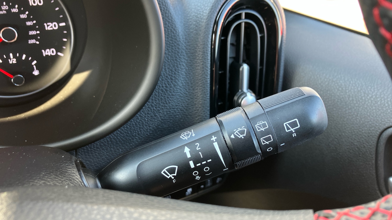 Used Kia Picanto 2023 for sale - 77803514: Photo 23