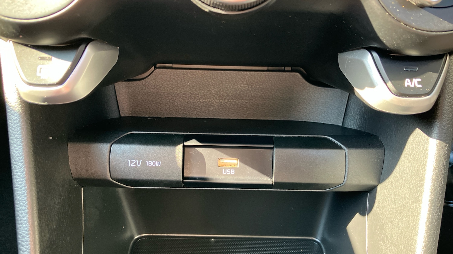 Used Kia Picanto 2023 for sale - 77803514: Photo 30