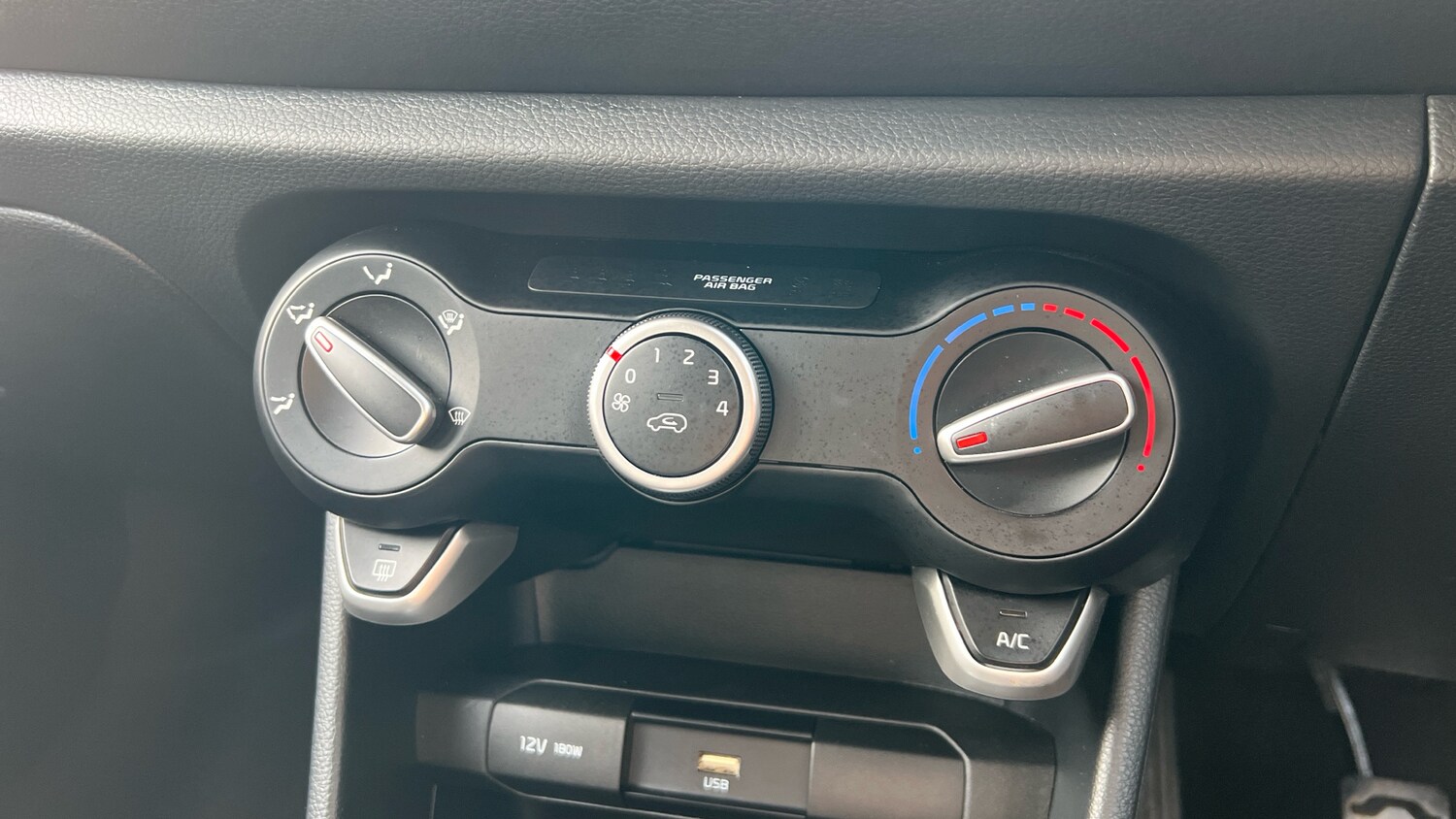 Used Kia Picanto 2022 for sale - 78041726: Photo 35