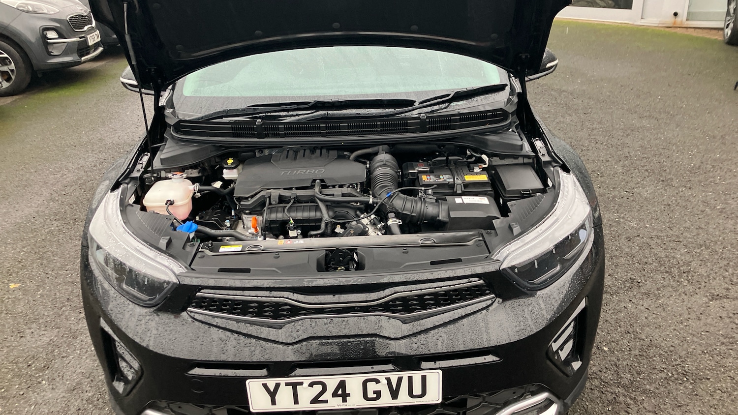 Used Kia Stonic 2024 for sale - 77528045: Photo 8