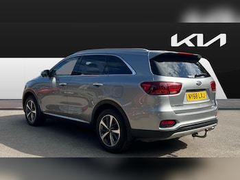 Used Kia Sorento 2018 for sale - 79041827: Photo