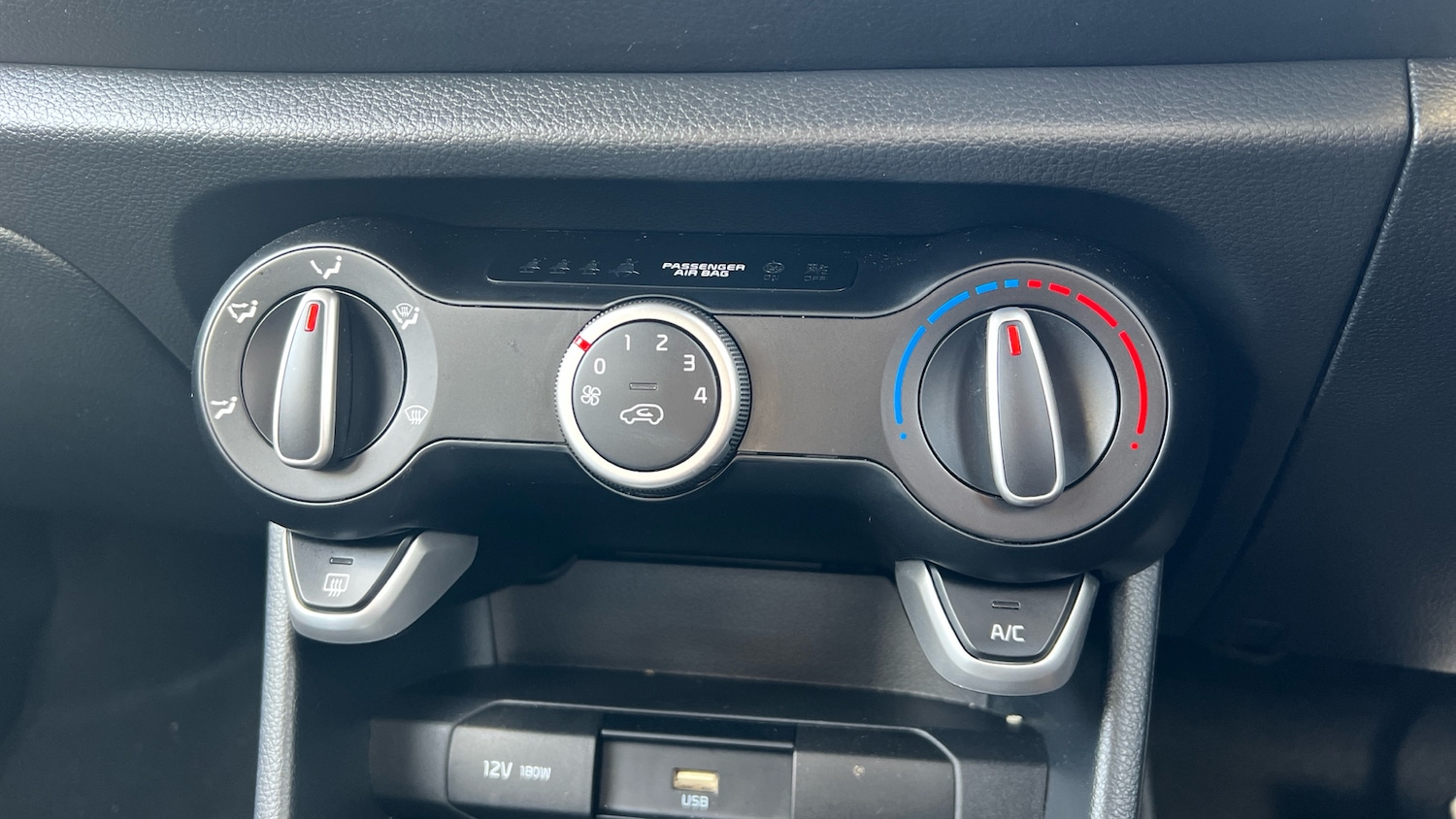 Used Kia Picanto 2022 for sale - 76922391: Photo 32