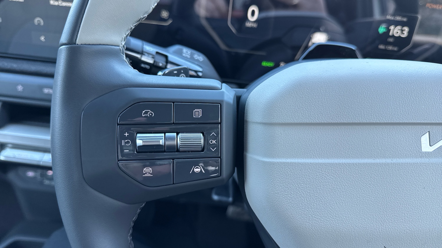 Used Kia EV3 2025 for sale - 77935159: Photo 22