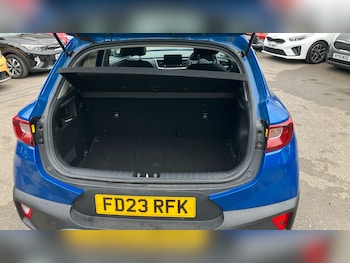 Used Kia Stonic 2023 for sale - 79482717: Photo