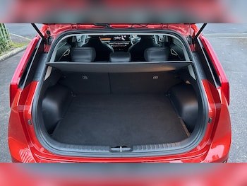 Used Kia Niro 2023 for sale - 77035706: Photo