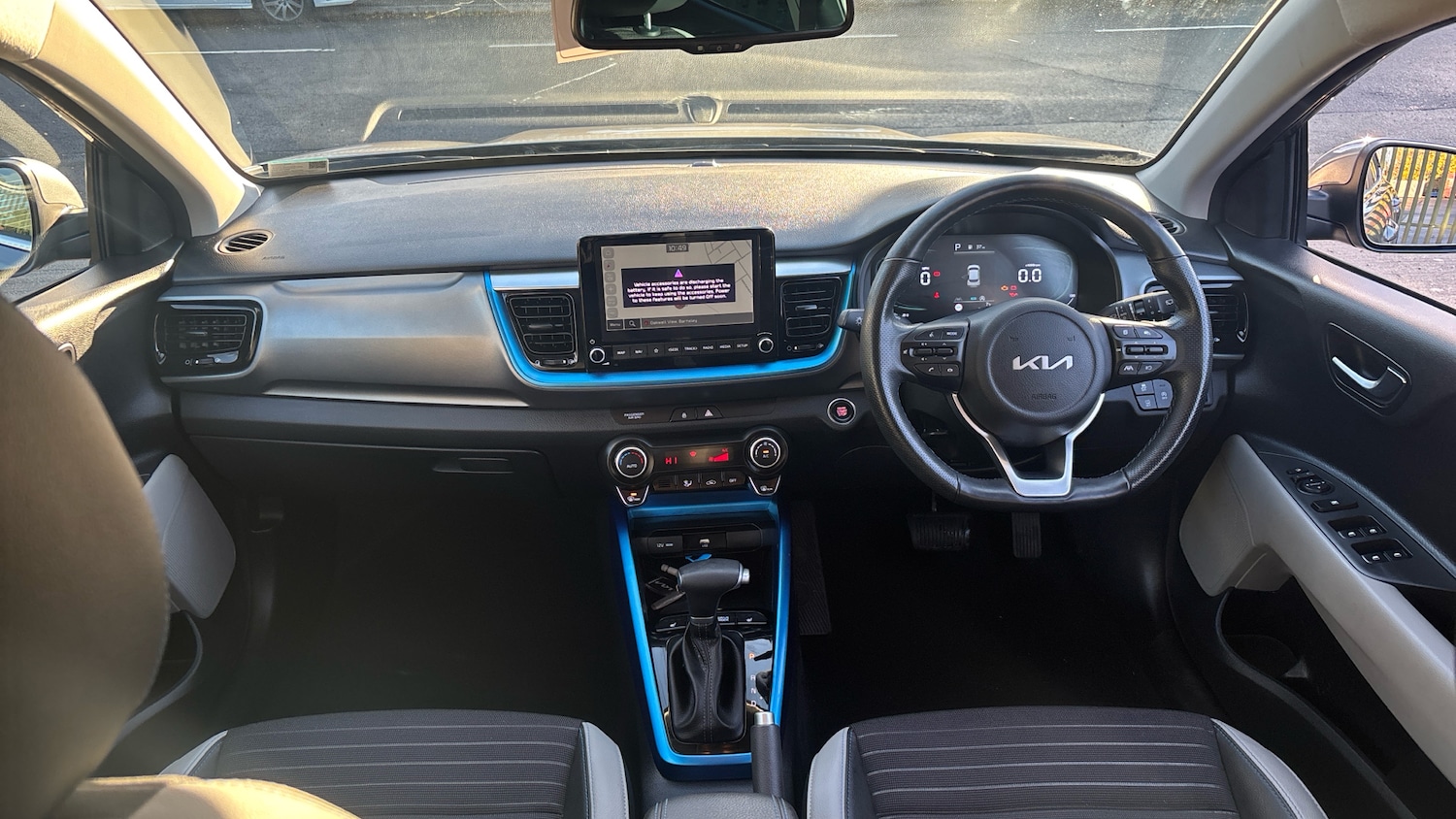 Used Kia Stonic 2024 for sale - 76737924: Photo 10