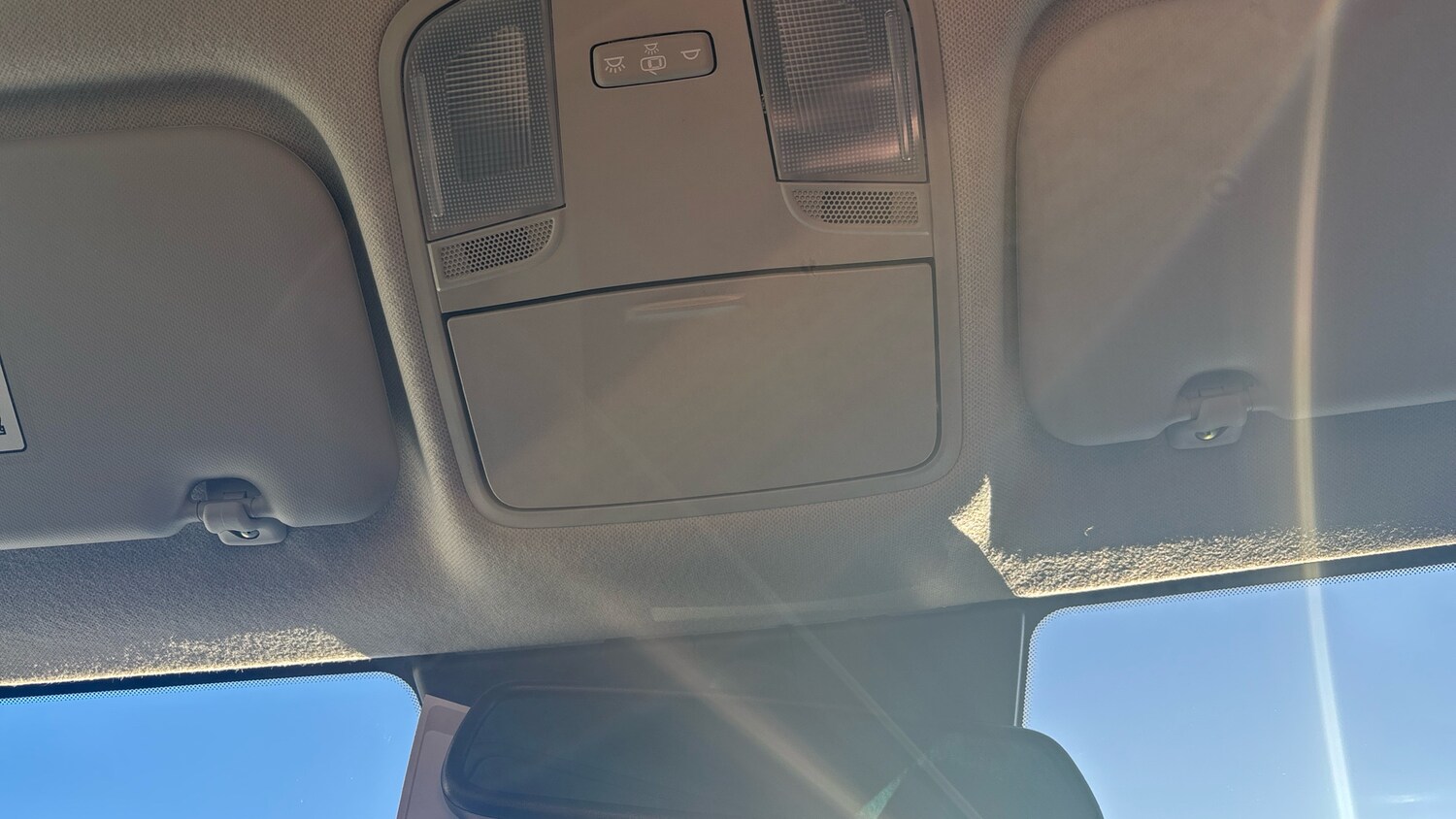 Used Kia Stonic 2024 for sale - 76737924: Photo 37