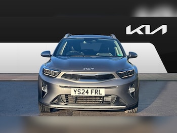 Used Kia Stonic 2024 for sale - 76737924: Photo