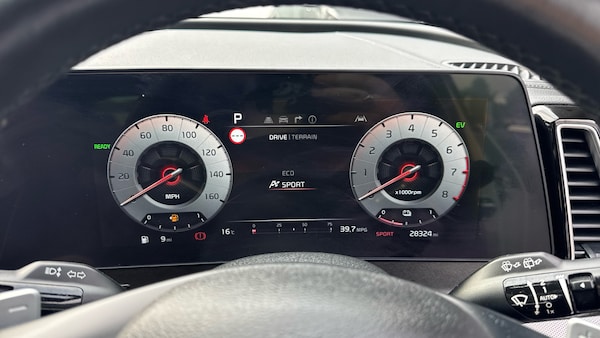 Used Kia Sportage 2023 for sale - 76205400: Photo 35