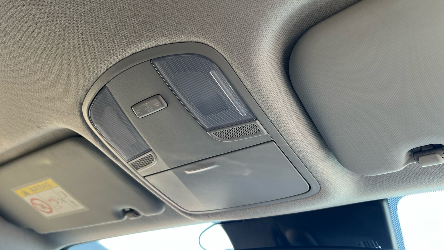 Used Kia Stonic 2019 for sale - 78131345: Photo 42