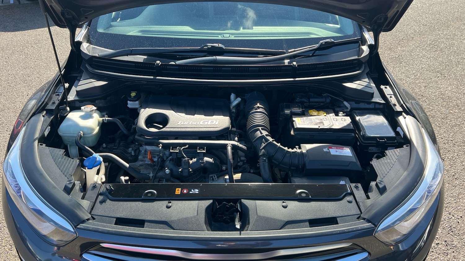 Used Kia Stonic 2019 for sale - 78131345: Photo 8