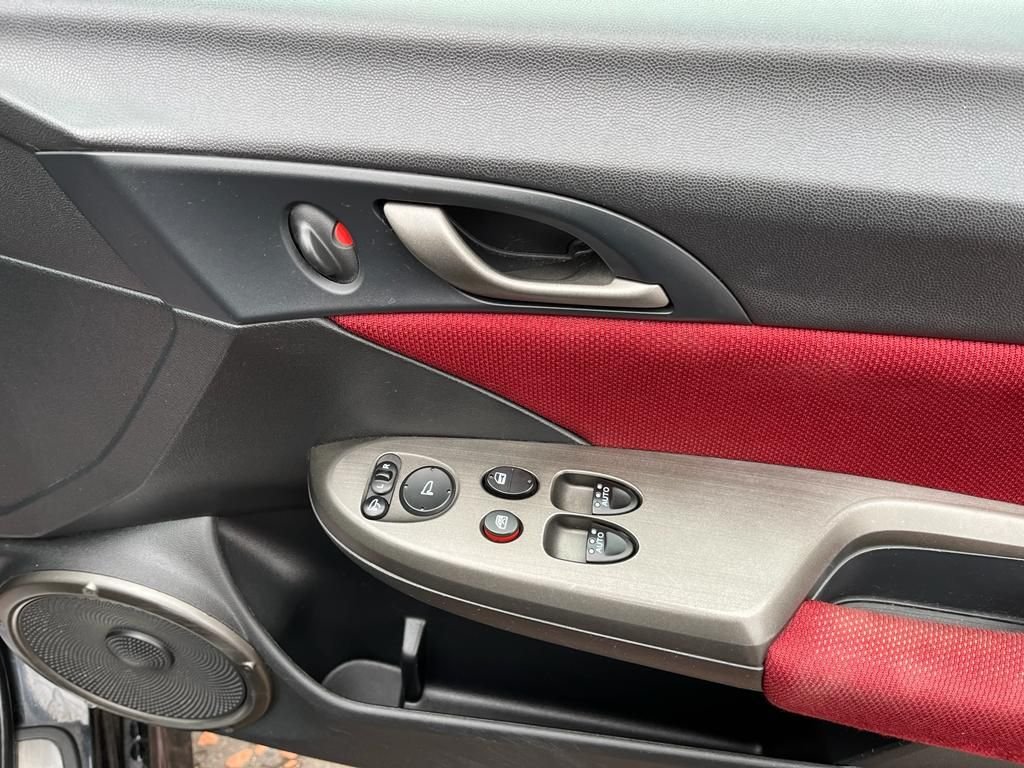 Used Honda Civic 2009 for sale - 77668761: Photo 16