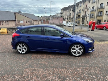 Used Ford Focus 2015 for sale - 75912421: Photo