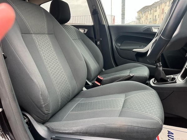 Used Ford Fiesta 2012 for sale - 68708828: Photo 24
