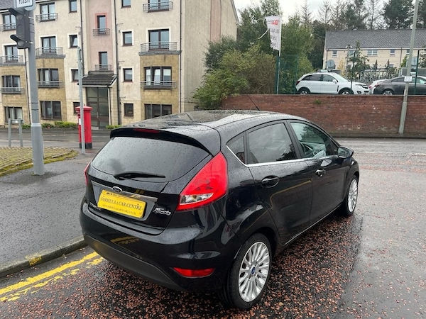 Used Ford Fiesta 2012 for sale - 68708828: Photo 8