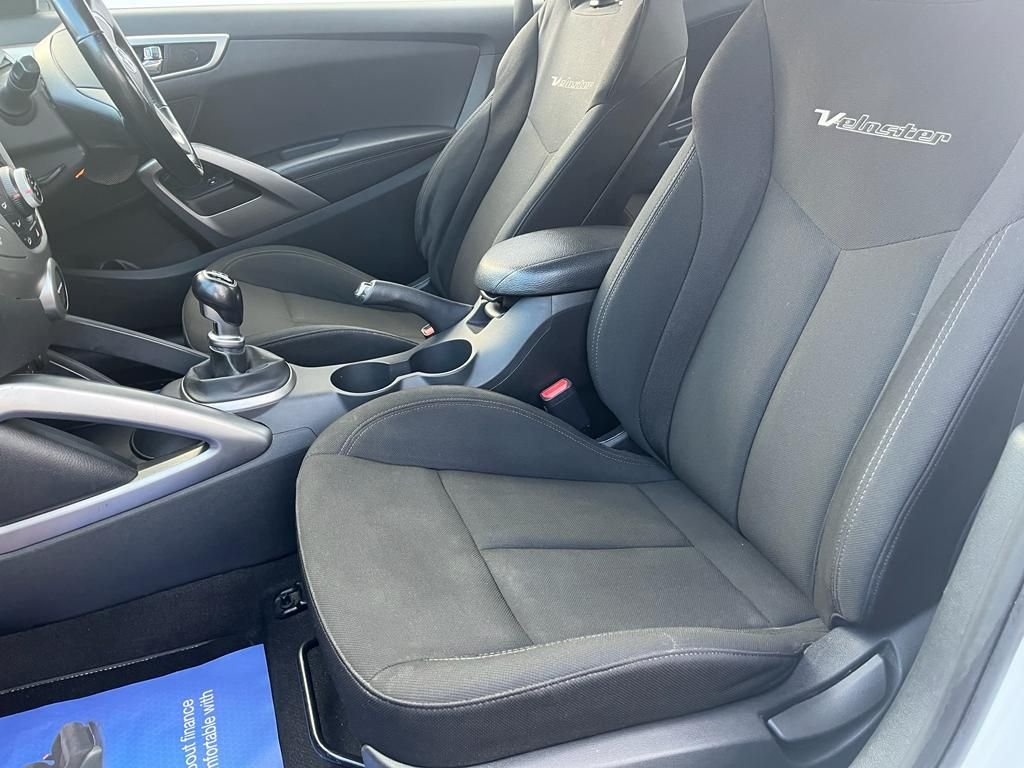 Used Hyundai Veloster 2014 for sale - 77668782: Photo 16