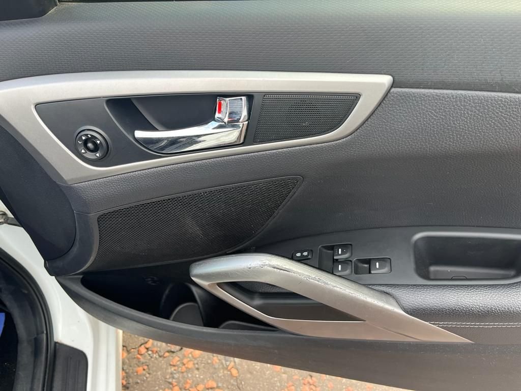 Used Hyundai Veloster 2014 for sale - 77668782: Photo 17