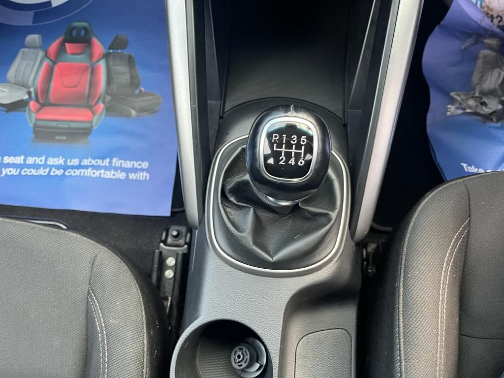 Used Hyundai Veloster 2014 for sale - 77668782: Photo 24