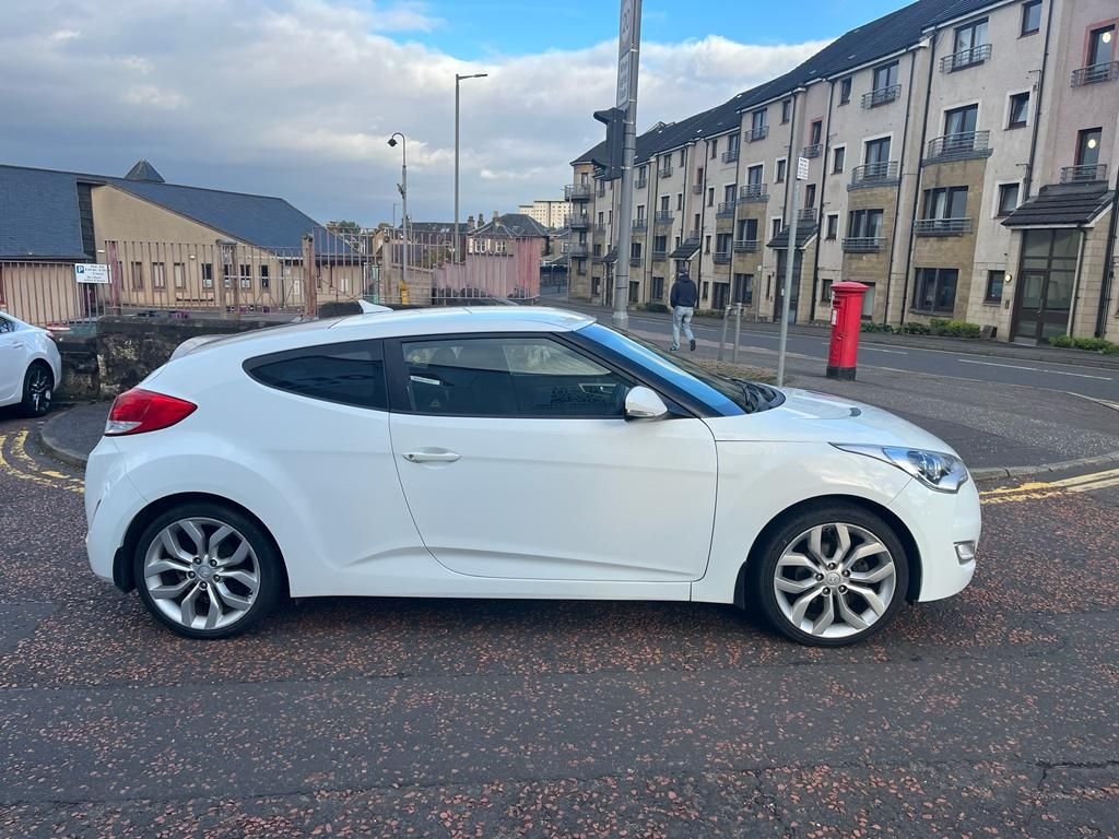 Used Hyundai Veloster 2014 for sale - 77668782: Photo 9