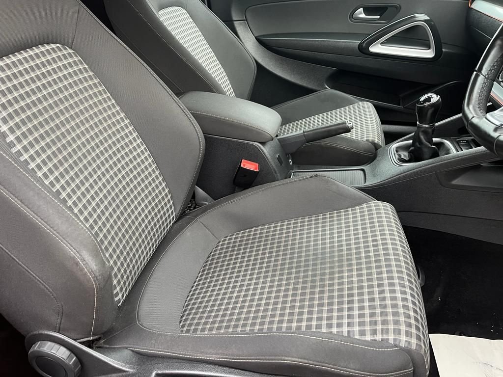 Used Volkswagen Scirocco 2016 for sale - 77669035: Photo 17