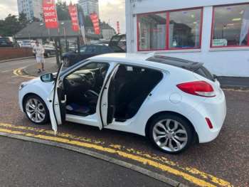 Used Hyundai Veloster 2014 for sale - 68885673: Photo