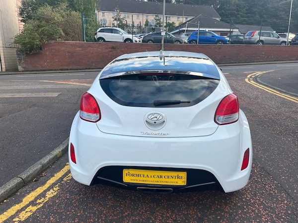 Used Hyundai Veloster 2014 for sale - 68885673: Photo 5