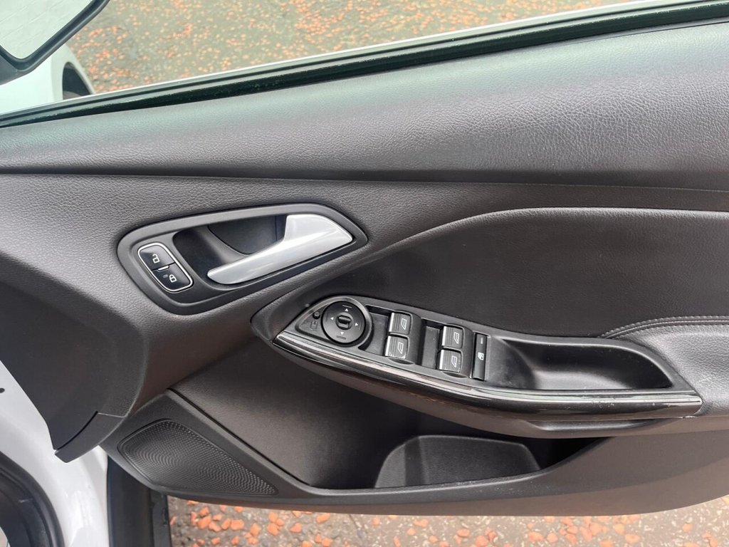 Used Ford Focus 2016 for sale - 76558660: Photo 13