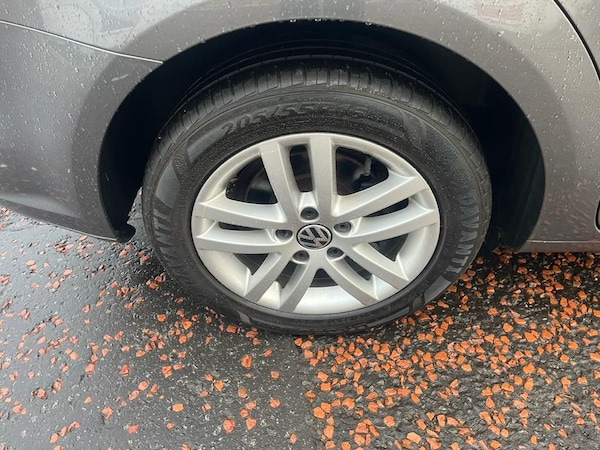 Used Volkswagen Touran 2011 for sale - 69634300: Photo 14