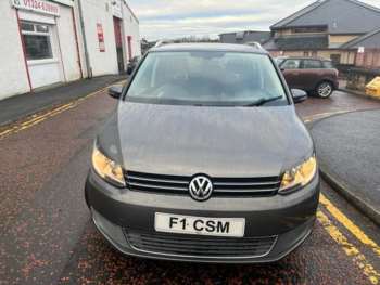 Used Volkswagen Touran 2011 for sale - 69634300: Photo