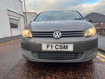 Used Volkswagen Touran 2011 for sale - 69634300: Photo