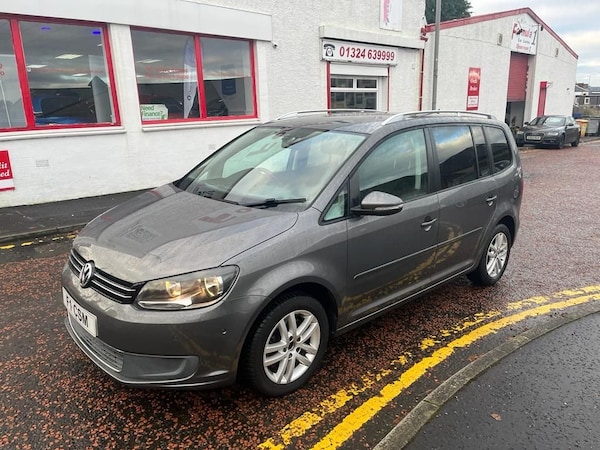 Used Volkswagen Touran 2011 for sale - 69634300: Photo 9