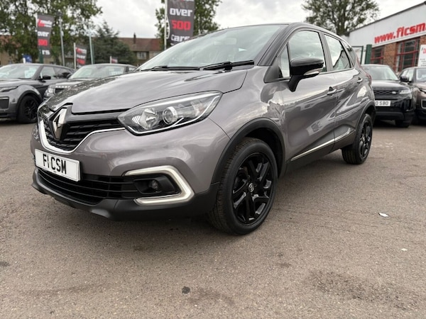 Used Renault Captur 2017 for sale - 75270355: Photo 2