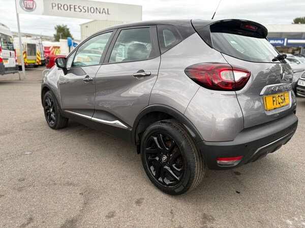 Used Renault Captur 2017 for sale - 75270355: Photo 8
