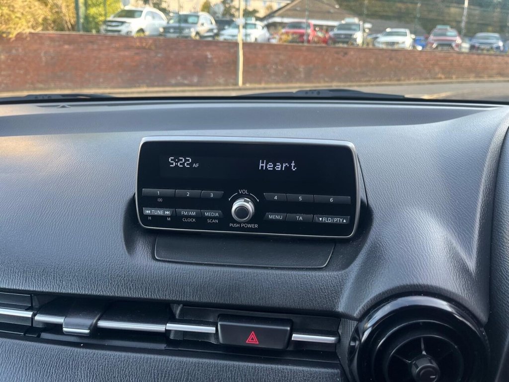 Used Mazda Mazda2 2016 for sale - 76509528: Photo 12