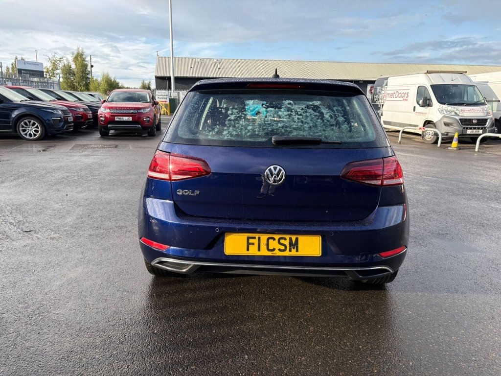 Used Volkswagen Golf 2017 for sale - 77668792: Photo 10