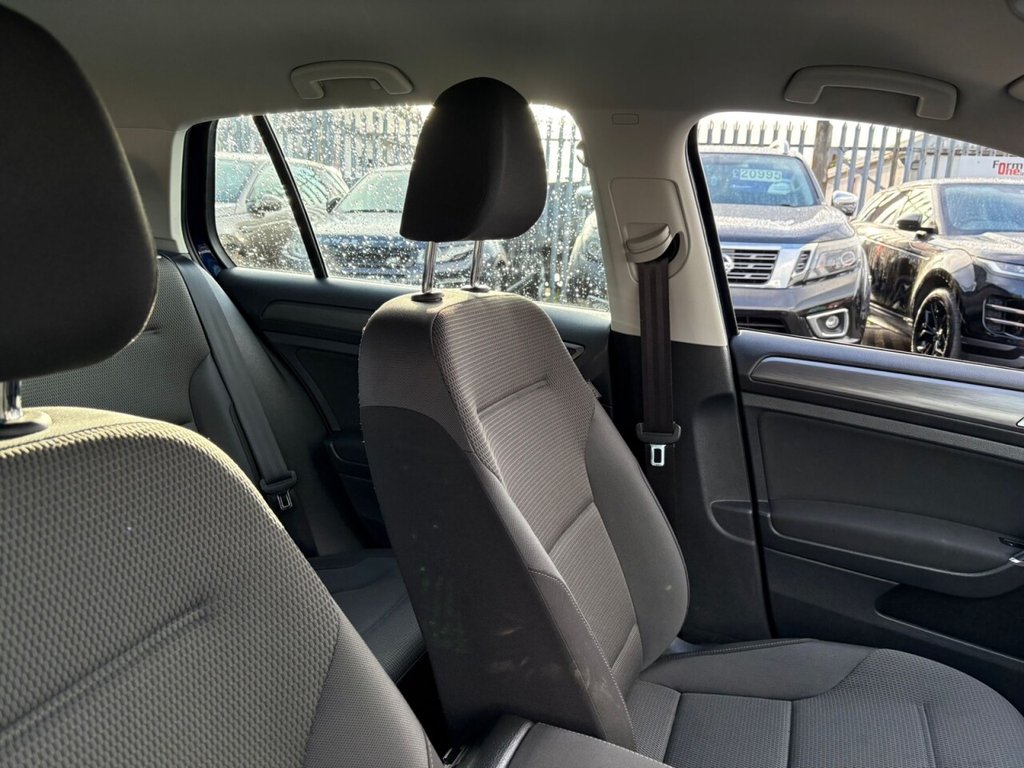 Used Volkswagen Golf 2017 for sale - 77668792: Photo 23