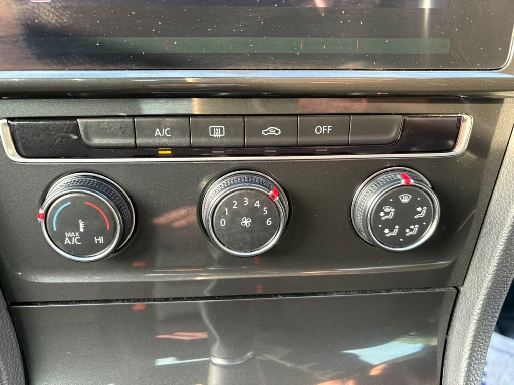 Used Volkswagen Golf 2017 for sale - 77668792: Photo 26