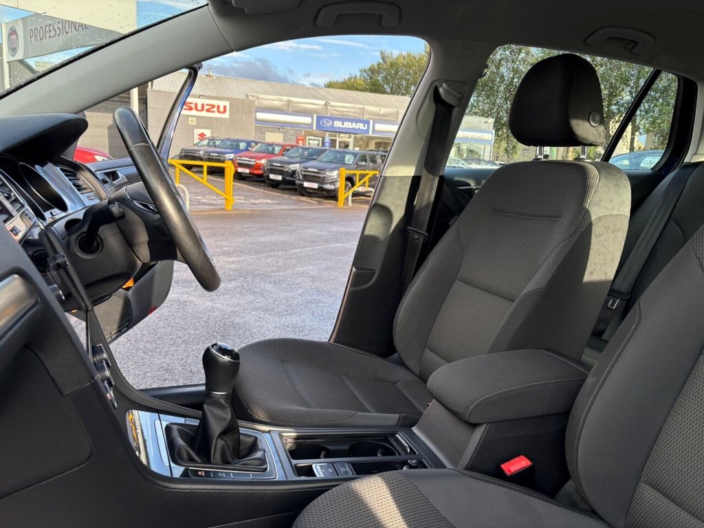 Used Volkswagen Golf 2017 for sale - 77668792: Photo 34