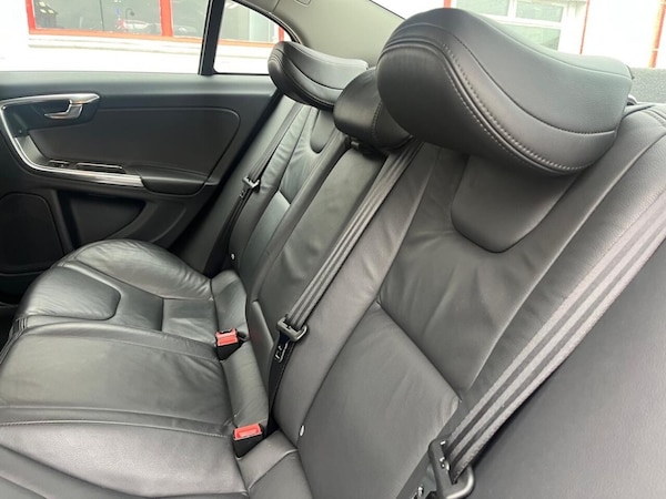 Used Volvo S60 2012 for sale - 76303530: Photo 15