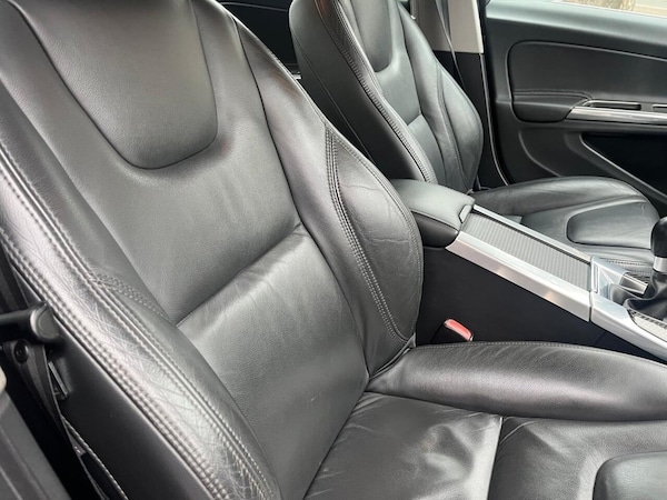 Used Volvo S60 2012 for sale - 76303530: Photo 19