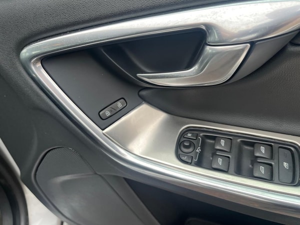 Used Volvo S60 2012 for sale - 76303530: Photo 20
