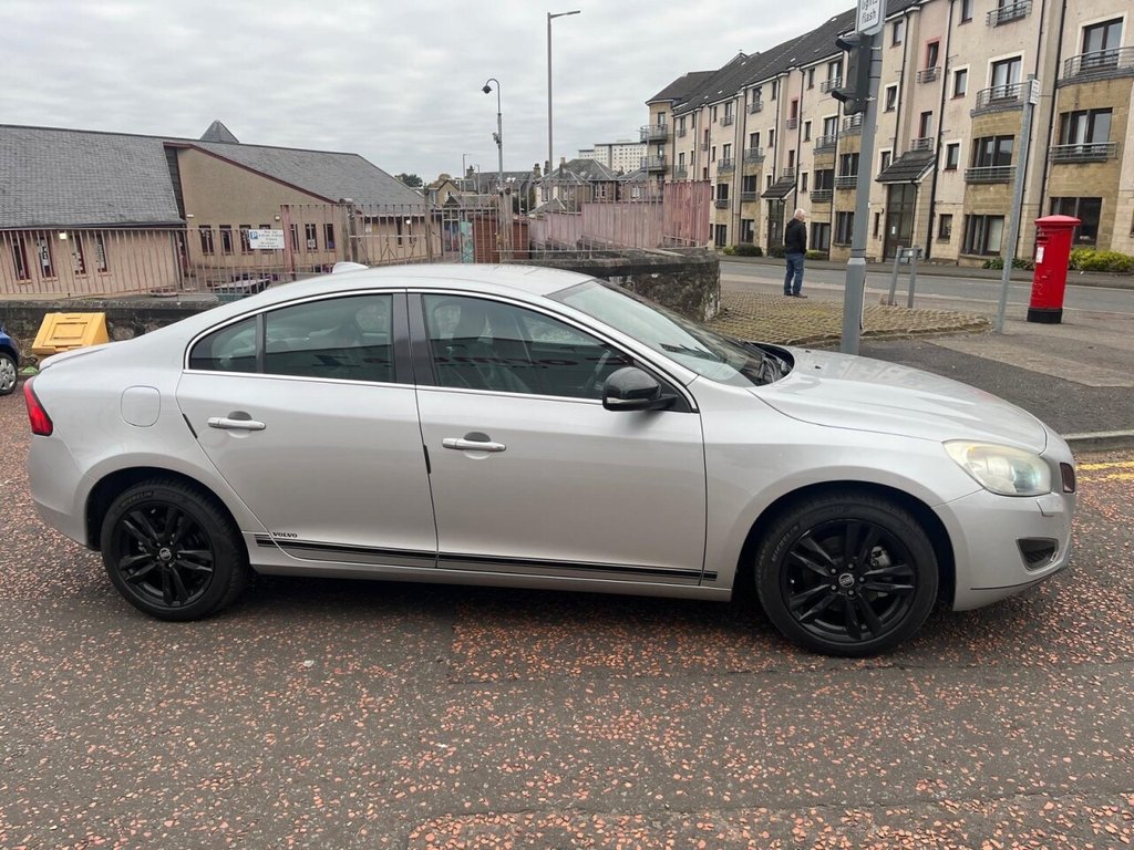 Used Volvo S60 2012 for sale - 76303530: Photo 5