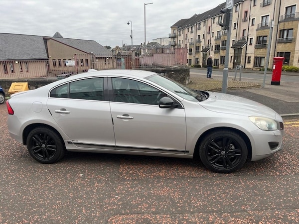 Used Volvo S60 2012 for sale - 76303530: Photo 5