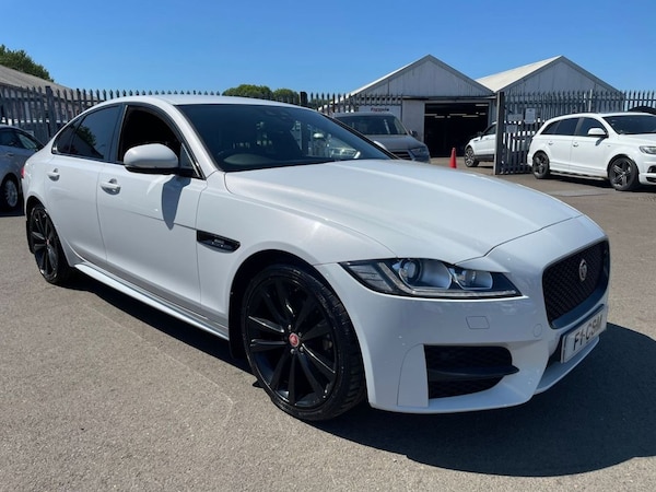 Used Jaguar XF 2018 for sale - 74391335: Photo 10